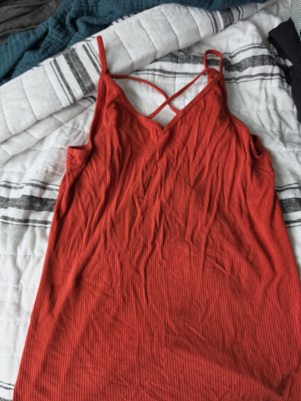 torrid Dark Orange Ribbed Crisscross Strap Camisole. Size 1. Nwot